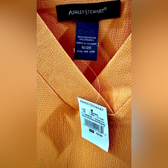 034 Ashley Stewart | NWT $39.5 Orange High-Low V-Neck Blouse (Size 18/20) - Picture 2 of 7